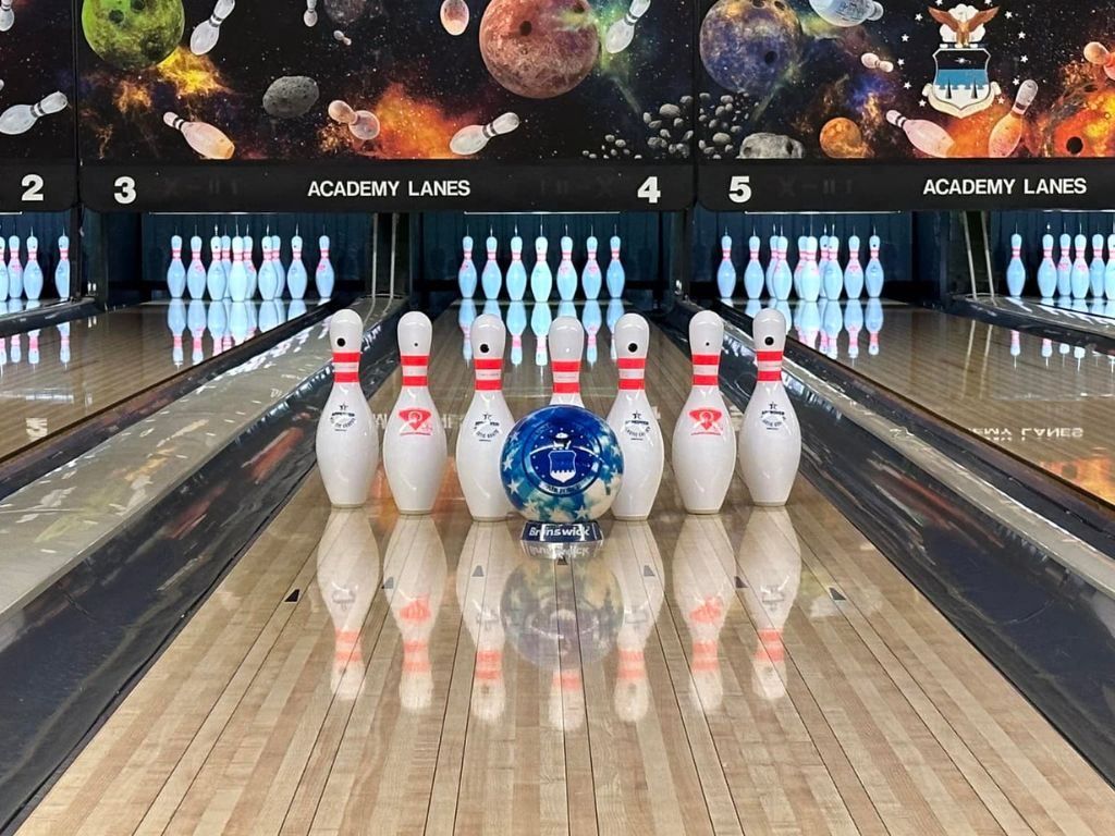 Acadamy Lanes 1